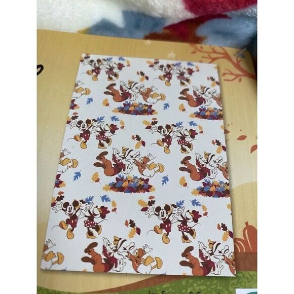 Disney Mickey Minnie Mouse Goofy Donald Throw Blanket 50"x70" Autumn Fall NEW - Picture 6 of 12